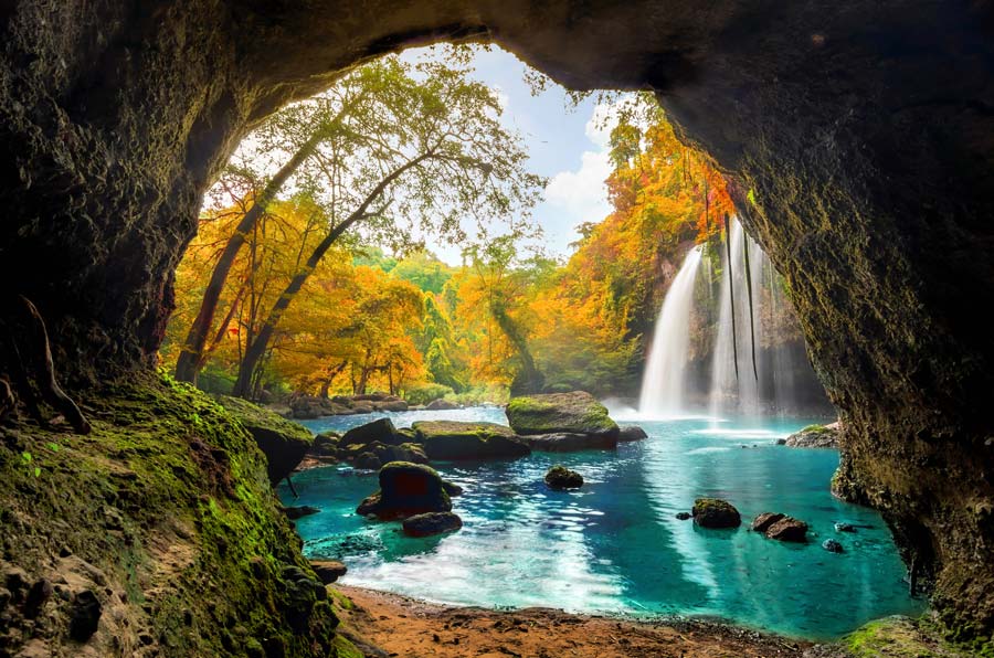 Cave in Heo Suwat Waterfall 