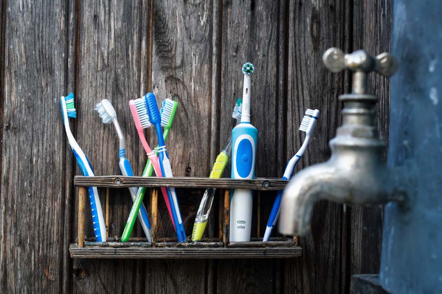 Brush-Teeth-Tap-Water-Thailand