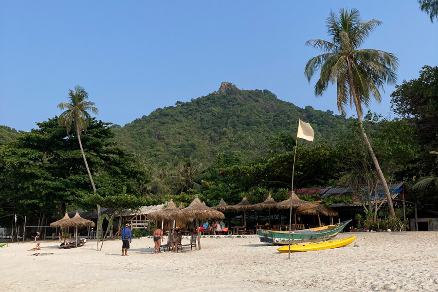 kayaks on bottle beach