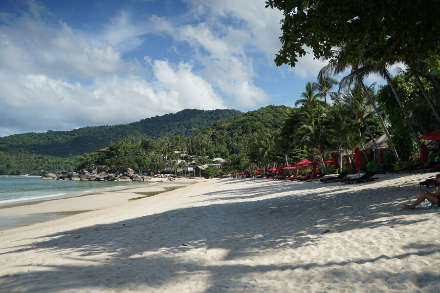 Thong Nai Pan Beach looking south