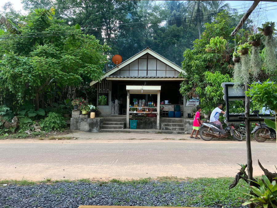 Market in Koh Jum