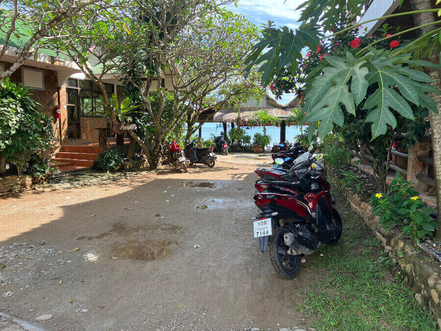 Parking for Kantiang Bay