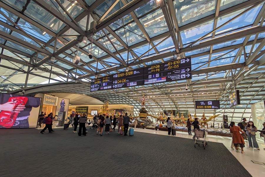 Suvarnabhumi-Airport-Inside