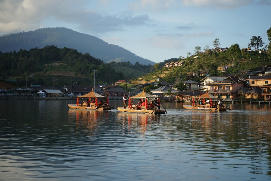 Ban Rak Thai, Mae Hong Son